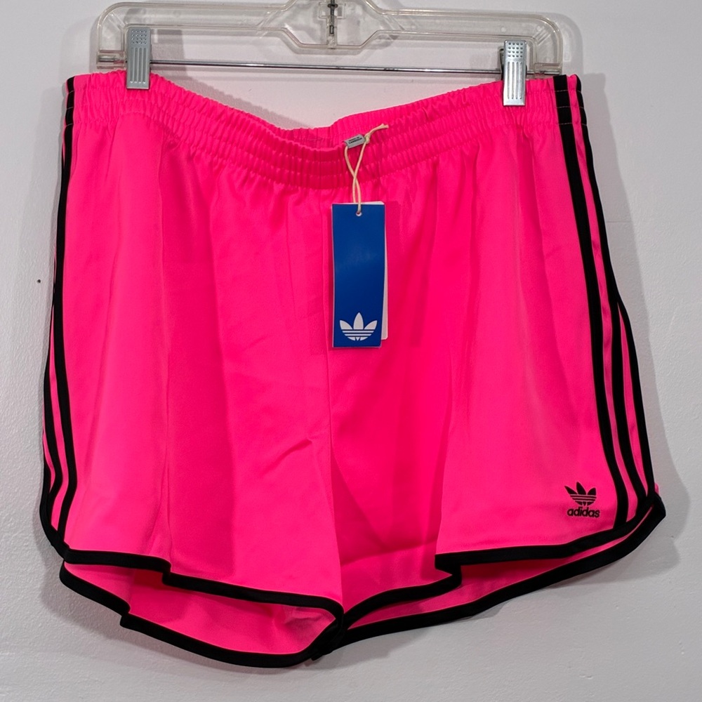 adidas Originals Women’s XL Sprinter Satin Shorts Pink 3 Stripe JW5062 Hot Pants - Picture 3 of 10